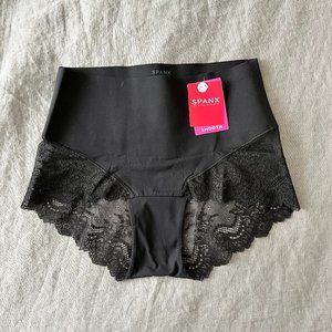 NWT Never Worn Spanx Lace Cheeky Panty in Black